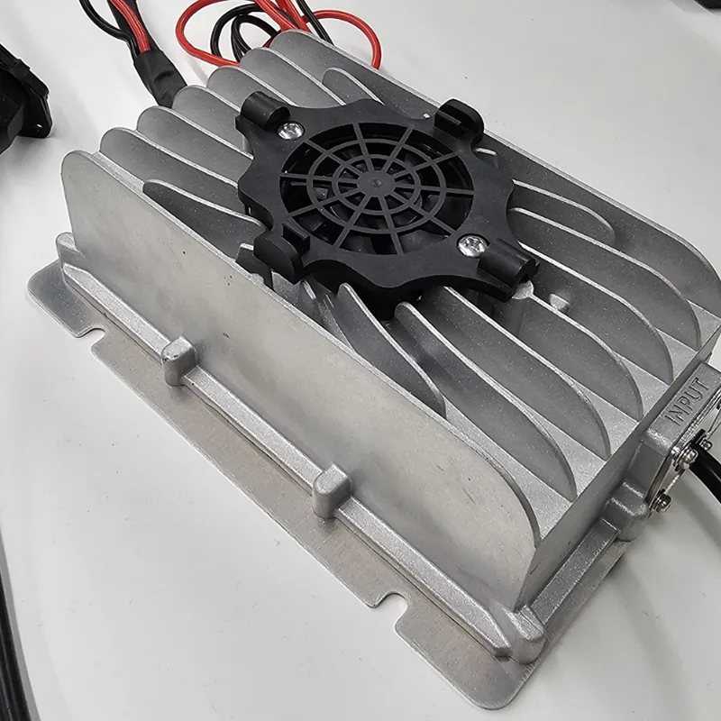 Eksklusibong Fast Charger ng 600W High-Power Golf Cart